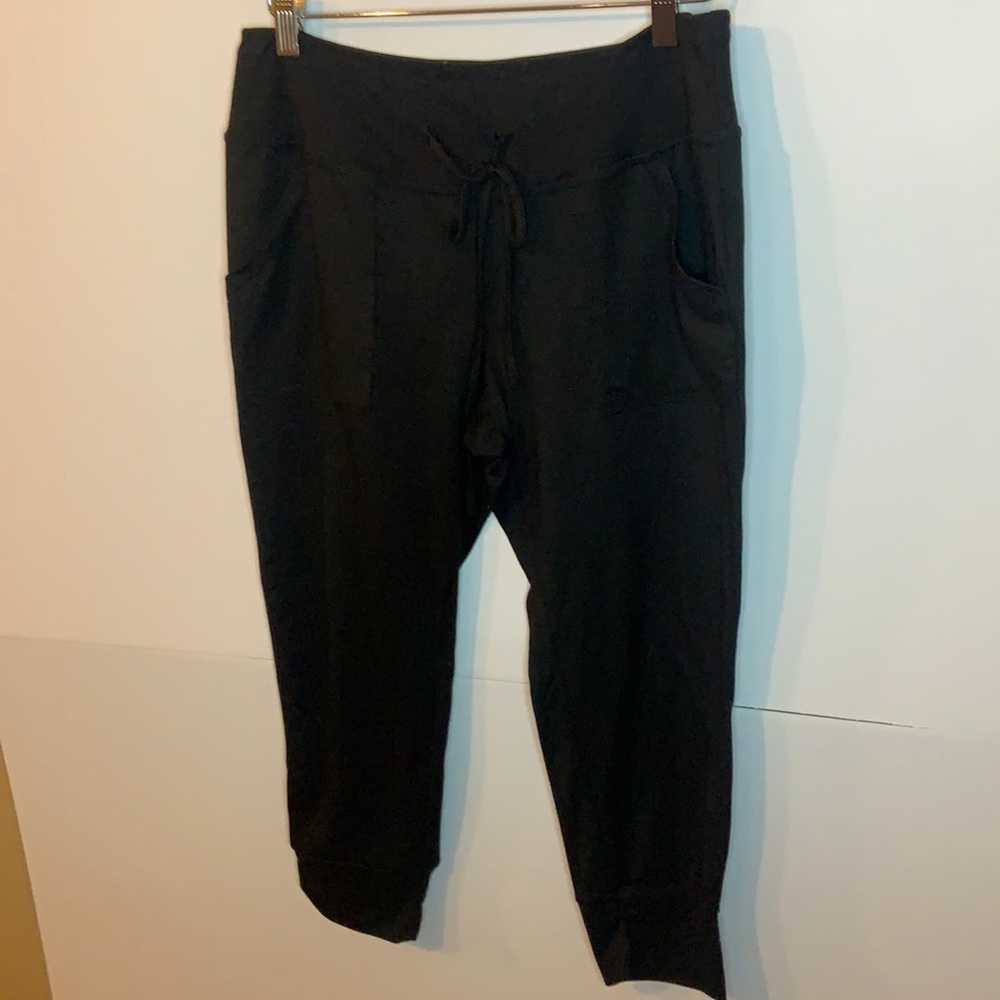 Grace & Lace cropped loggers summer weight Large
